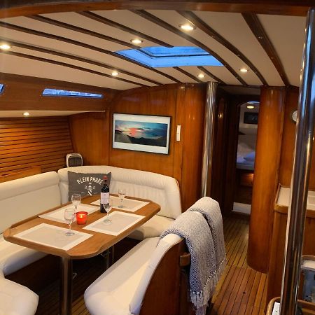 Nuit Sur Un Bateau Hotel La Rochelle  Ngoại thất bức ảnh