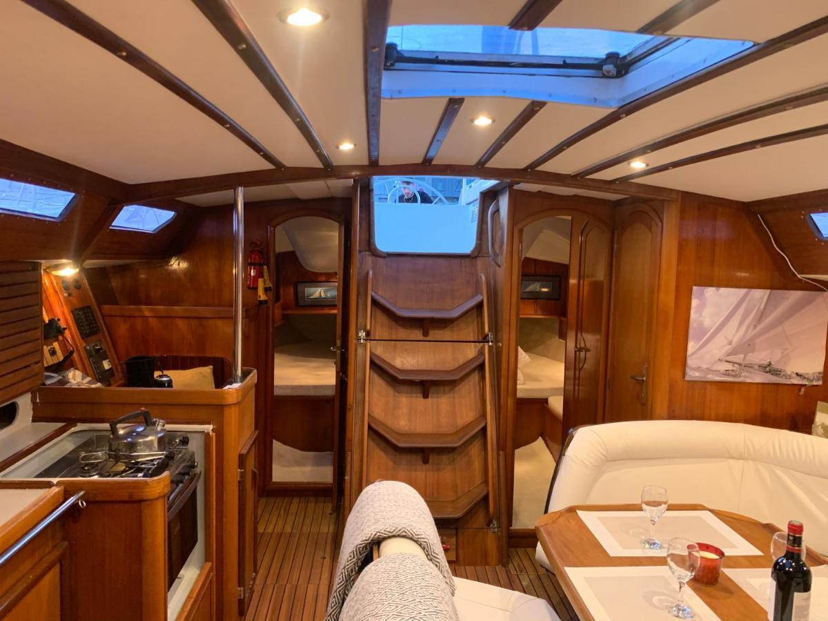 Nuit Sur Un Bateau Hotel La Rochelle  Ngoại thất bức ảnh