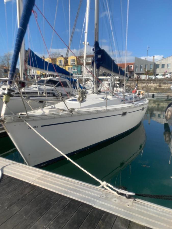 Nuit Sur Un Bateau Hotel La Rochelle  Ngoại thất bức ảnh