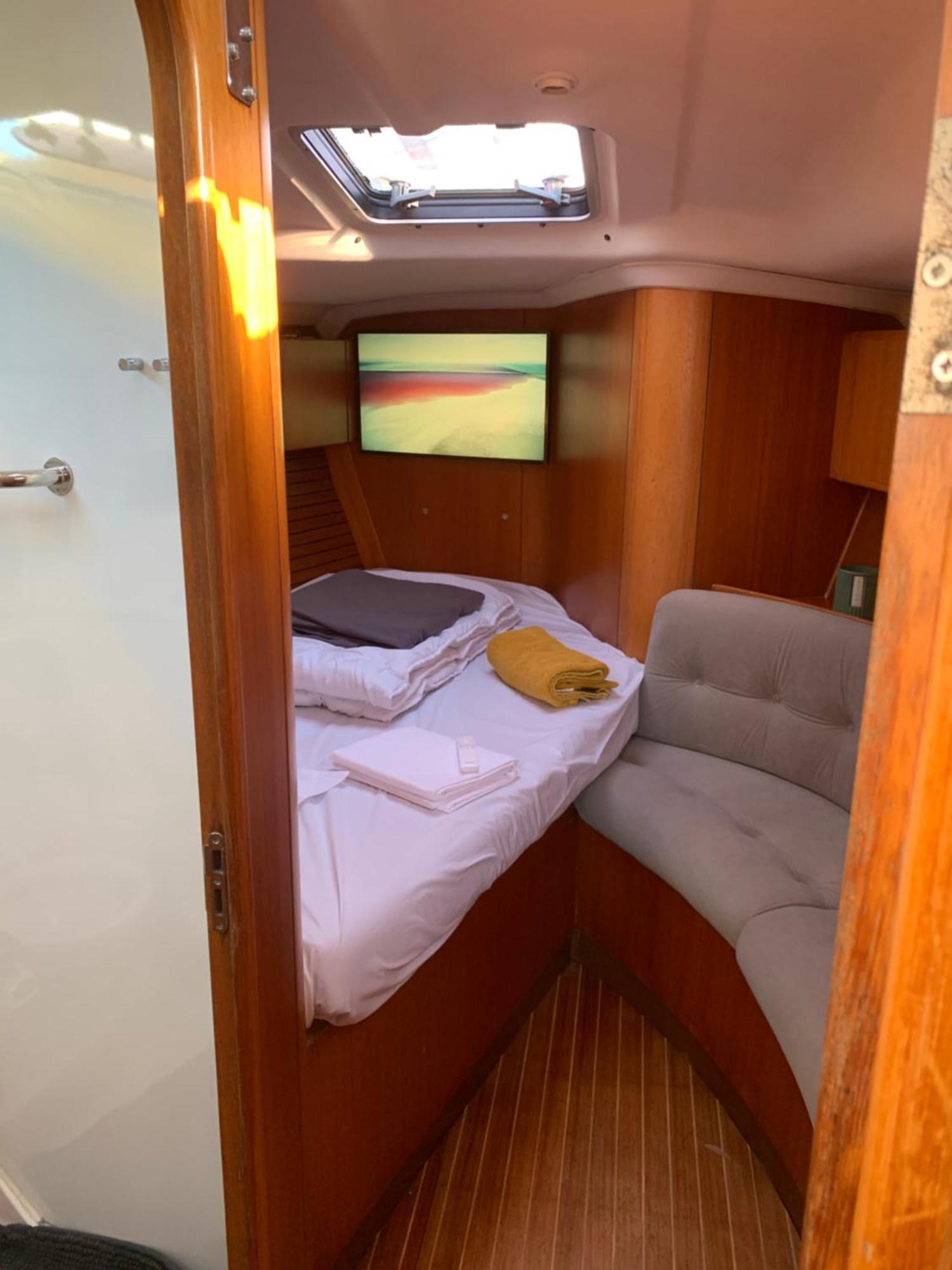 Nuit Sur Un Bateau Hotel La Rochelle  Ngoại thất bức ảnh